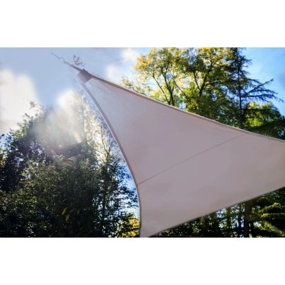Perel Sonnensegel Mit LED-Beleuchtung Dreieckig 3,6 M X 3,6 M X 3,6 M Taupe 5 Perel Sonnensegel Mit LED-Beleuchtung Dreieckig 3,6 M X 3,6 M X 3,6 M Taupe – Bild 3